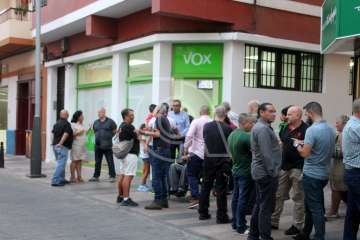 Vox abre sede política en Telde (Foto Jesús Ruiz Mesa)